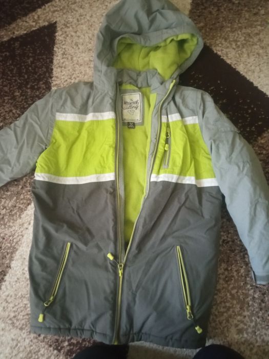 Зимни якета екипи и маратонки