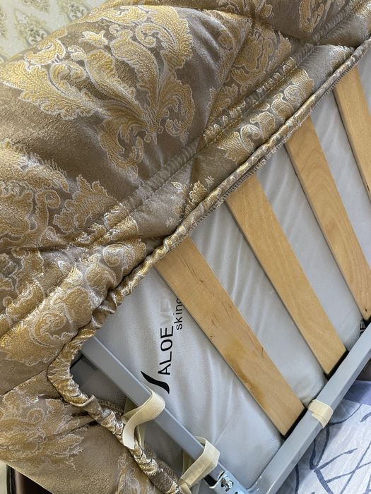 Продам диван с креслом