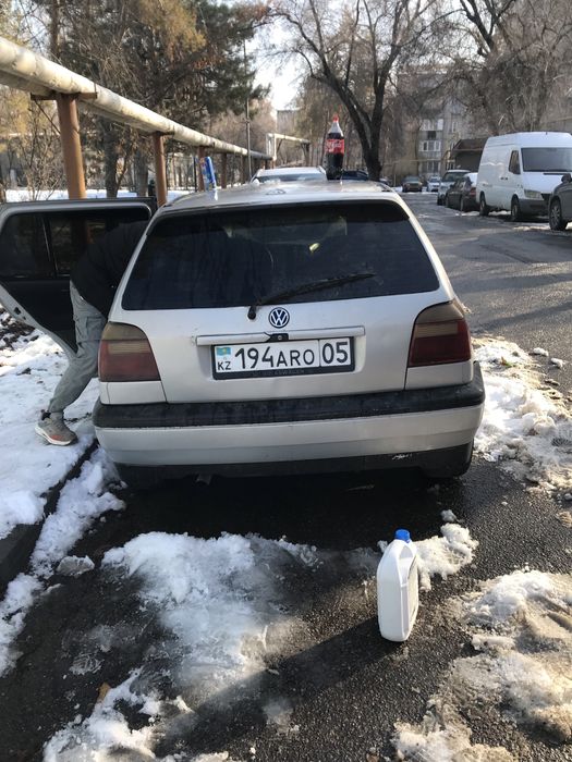 Продам гольф 3 коробка автомат