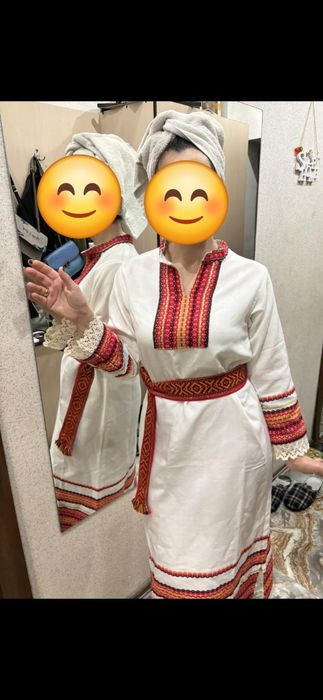 Чисто нова рокля с шевици и колан