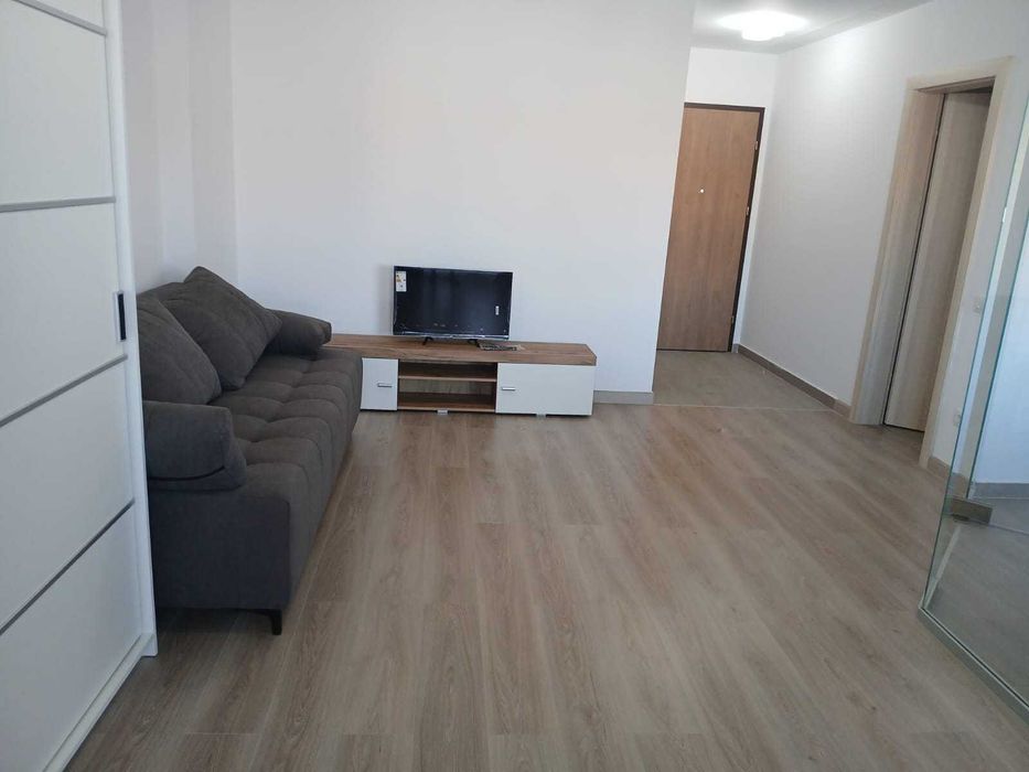 Inchiriez apartament 1 camera Urban Plaza