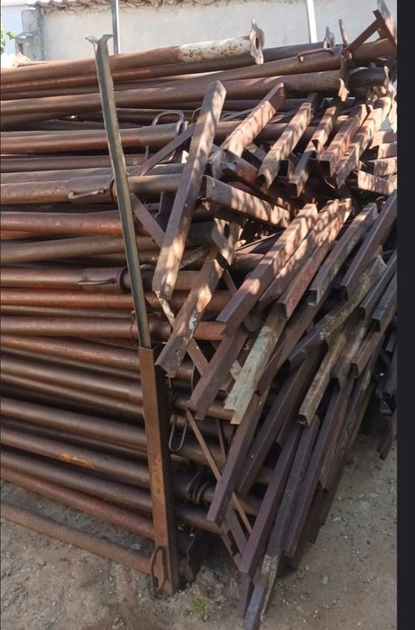 Popi de închiriat  Teuri