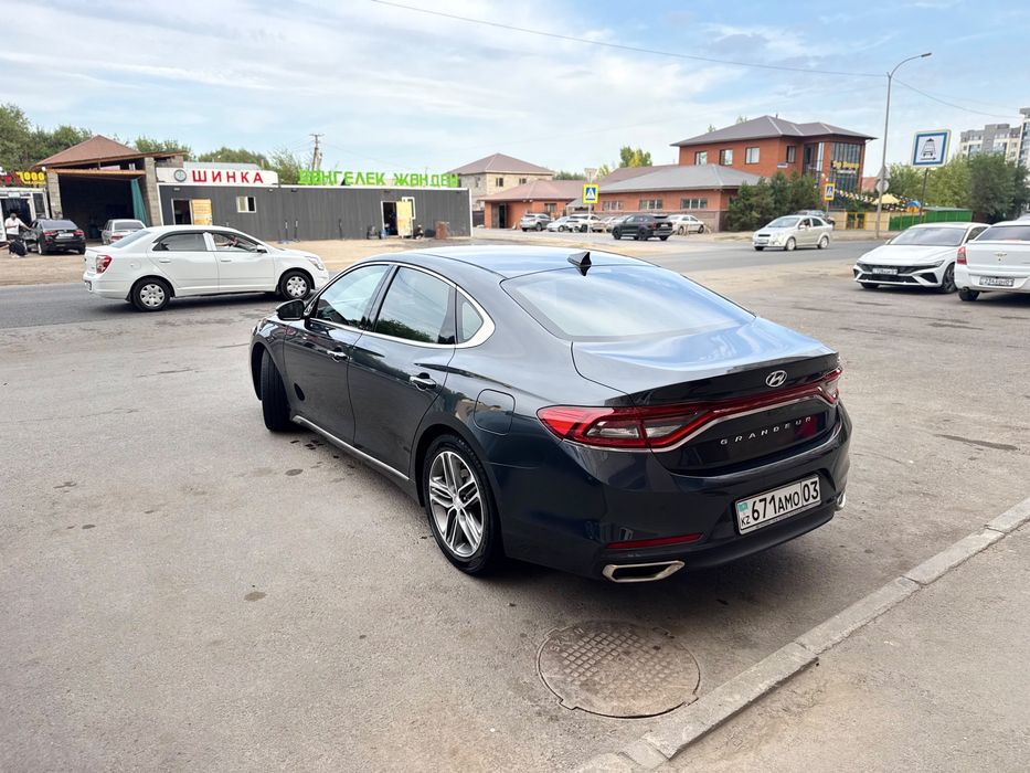 Hyundai Grandeur 2017