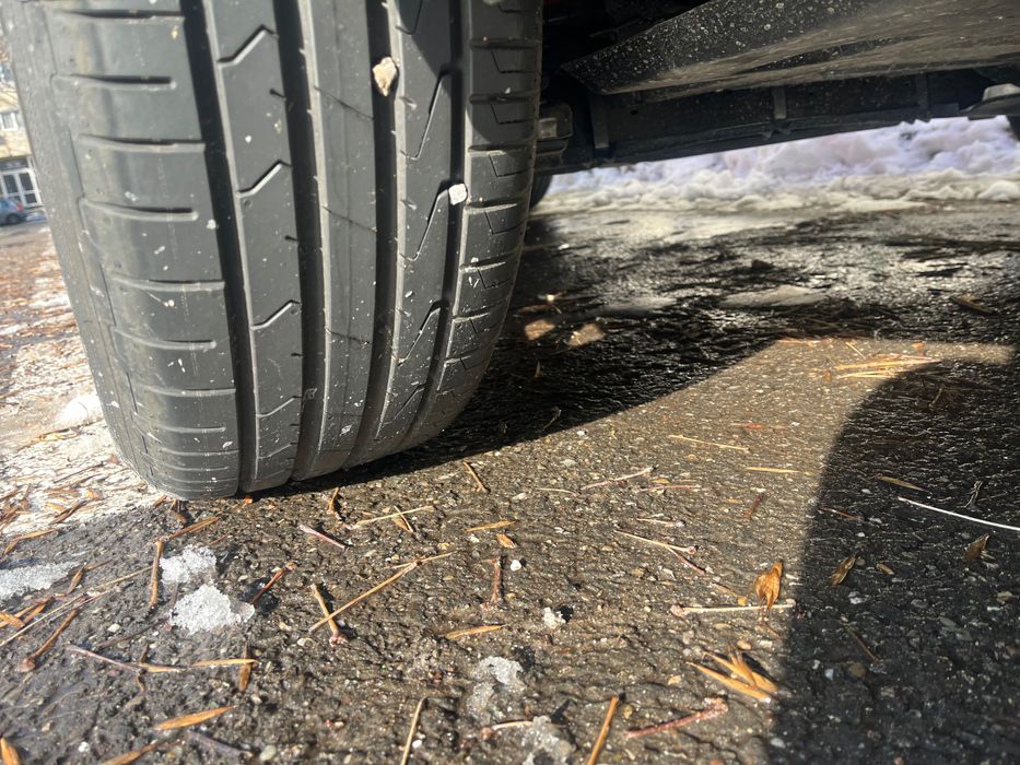 Practic noi! 4 anvelope vara Hankook Ventus Prime 215/60R17 – DOT 32/25