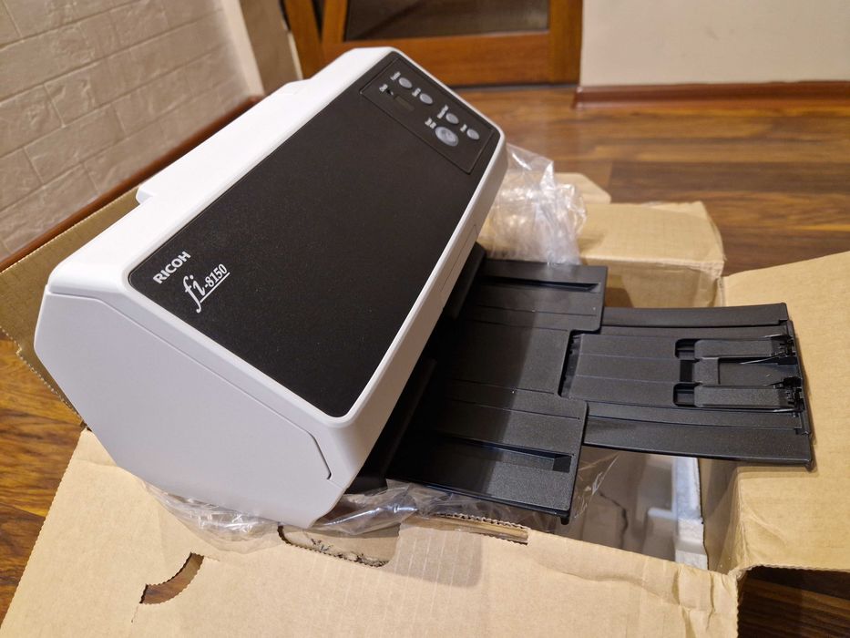 Ricoh Fi8150 цветен скенер