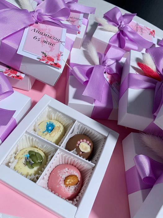 Бонбоньерки /комплименты /тойбастар