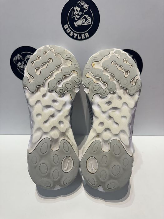 Маратонки NIKE RENEW .Номер 39