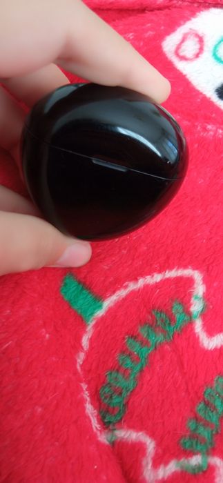 Безжични слушалки EDIFIER