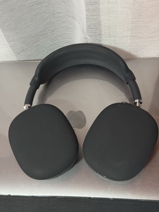 Apple AirPods Max