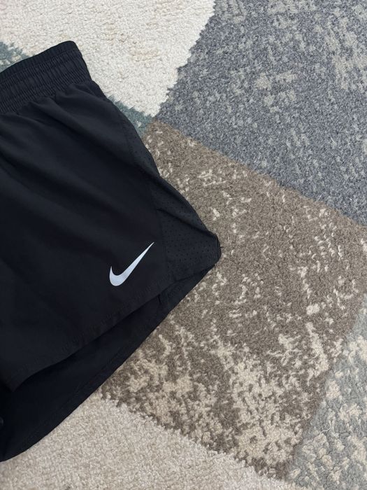Дамски къси гащи Nike