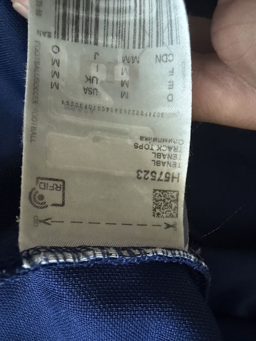 Продам кофты адидас adidas оригинал размер М