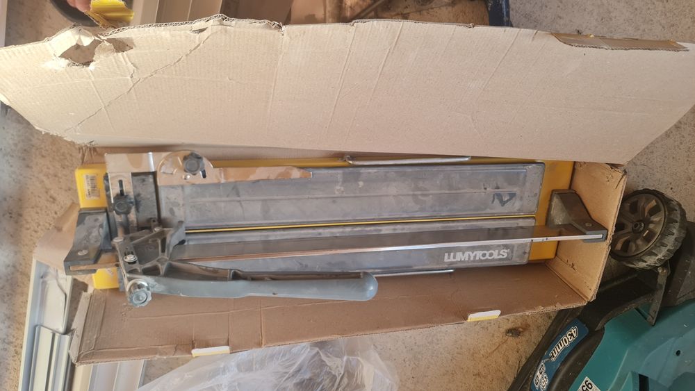 Masina tăiat gresie