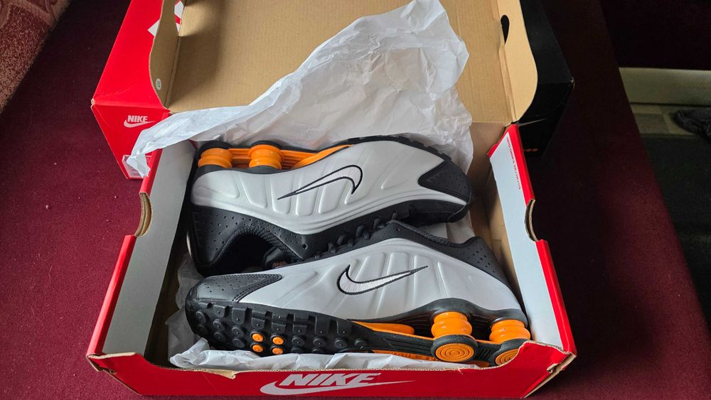 ORIGINAL Nike Shox R4 – Черно/Сребристо/Оранжево