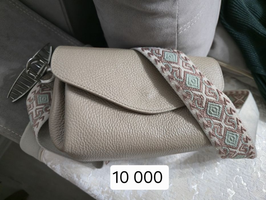 Продам кожаные сумки,Италия ,genuine leather.