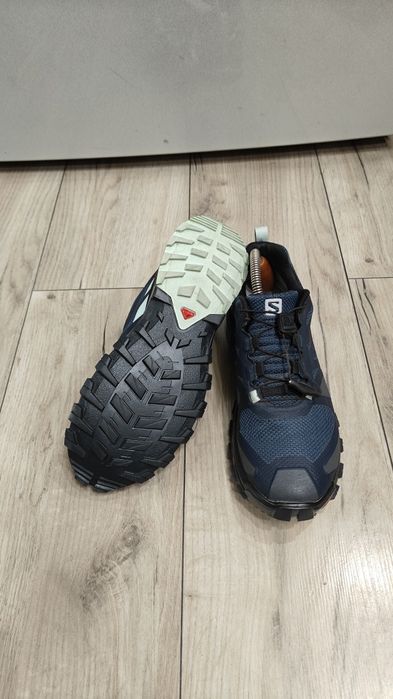 Salomon mărimea 39.5