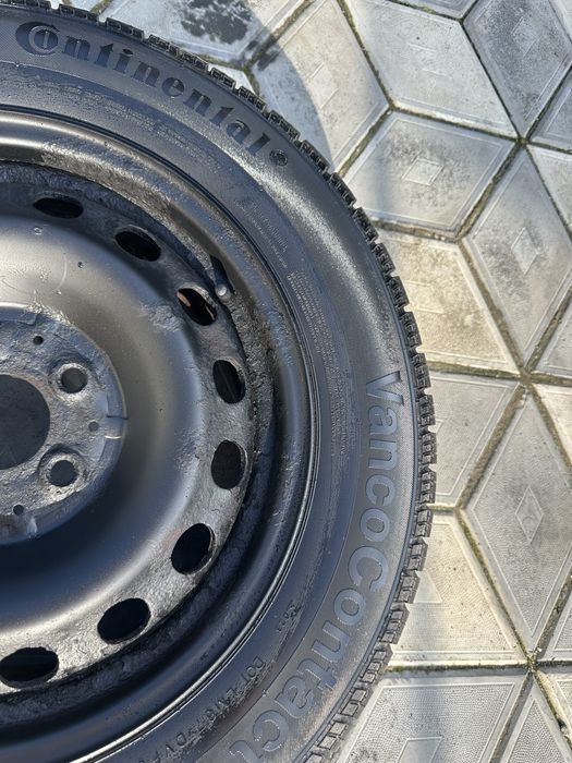 Vand roata de rezerva tabla Mercedes / volkswagen 5 x 120 + cauciuc 205 / 65 / R16 C Continental  - sprinter / duba