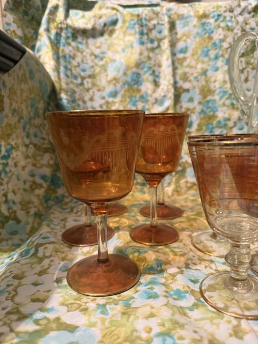 Стар антикварен винтидж кристален сервиз -ръчно гравиран