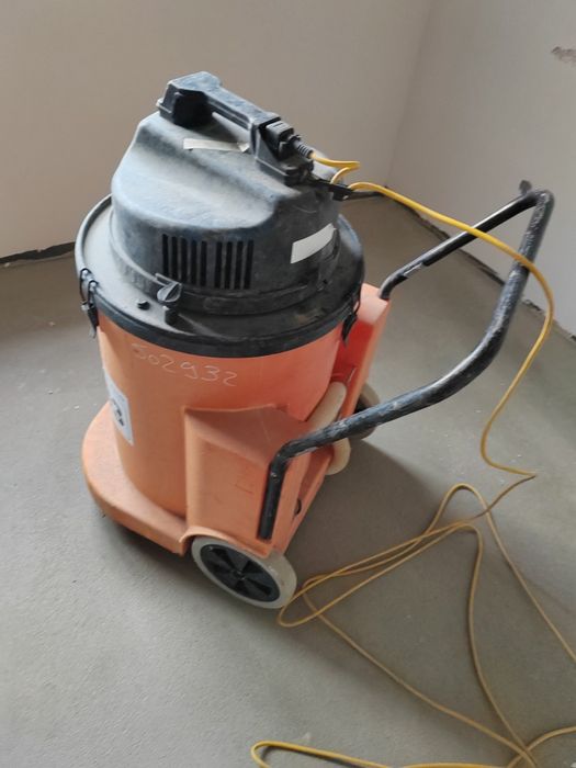 Aspirator industrial