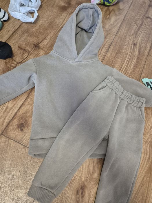 Продам костюм утеплённые для мальчика