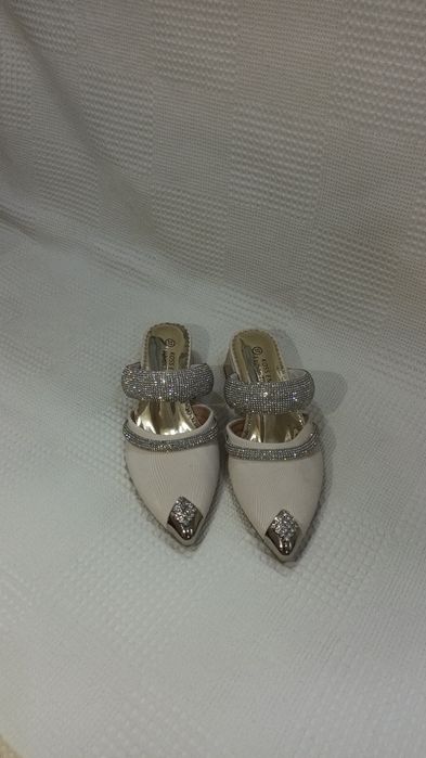 Yanggi umuman kiyilmagan Razmer 37