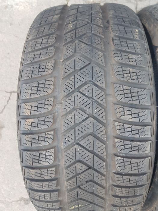 Гуми зимни-20цола-255/30-1бр.-70€-."PIRELLI "