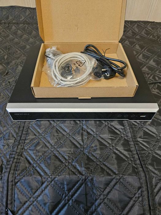 Nvr hikvision DS-7616NI-K2/16P 4k hdd 3TB 12MP