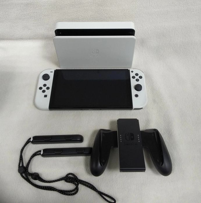 Срочно Продам Nintendo switch oled