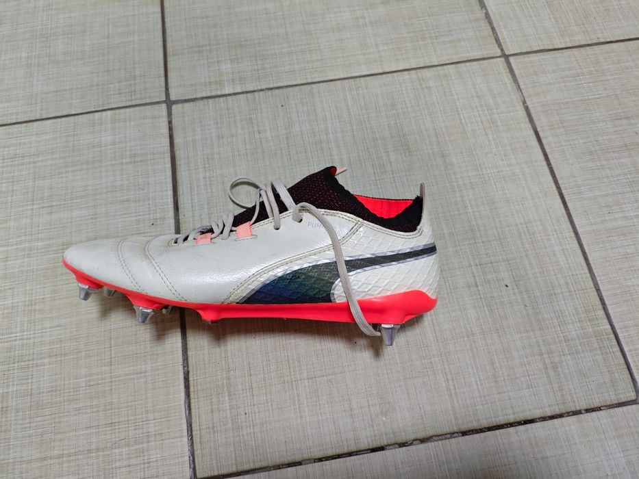 Продам бутсы оригинал