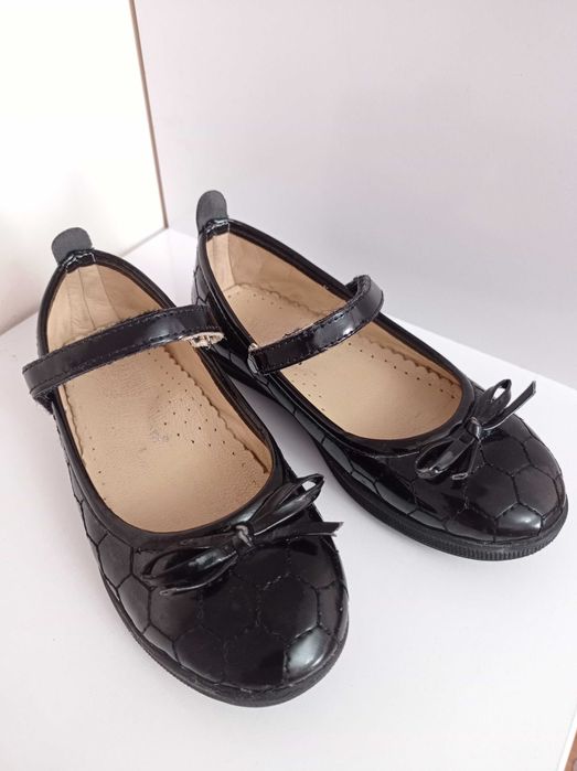 Школьные туфли размер 29