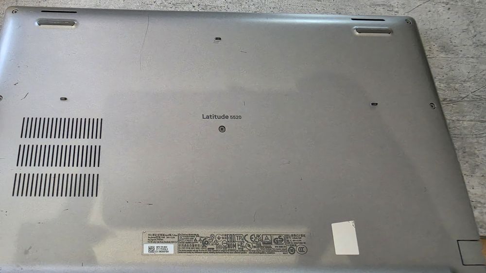 Laptop Dell Latitude 5520 i5