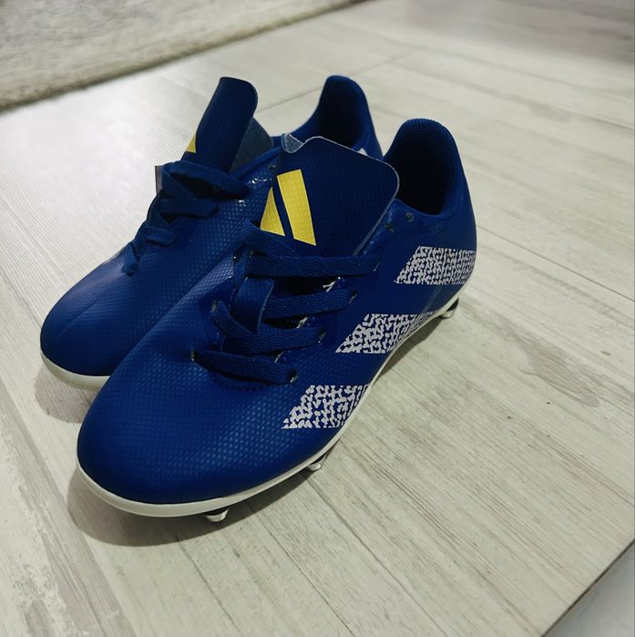 Pantofi Rugby Adidas marimea 28