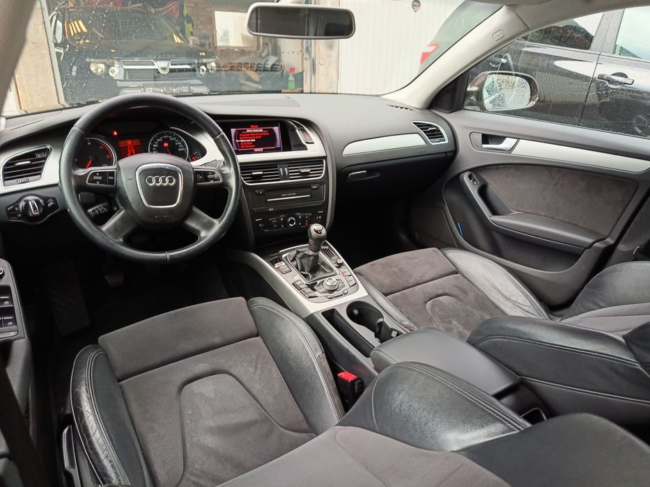 Vand audi A4 B8  in stare  ok