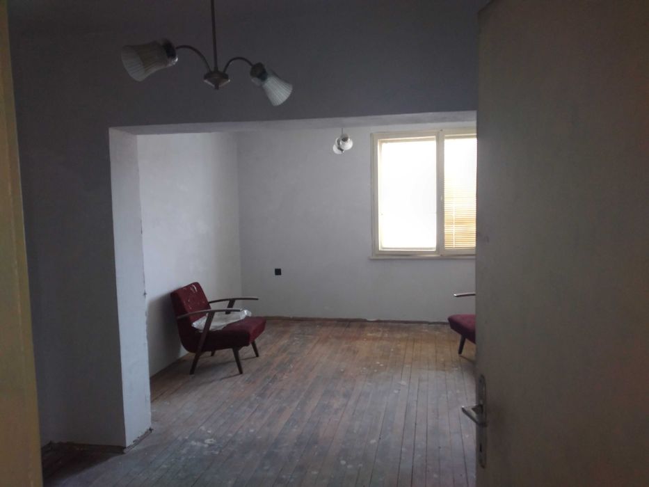 Продажба Къща с. Ясен