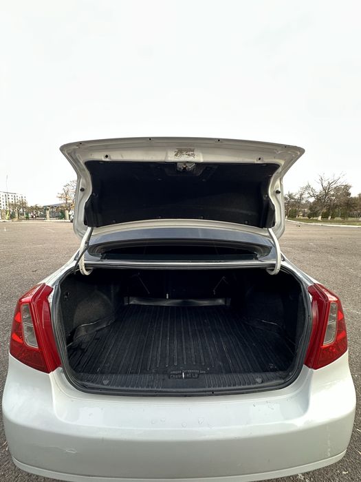 Lasetti 1.8 avtomat. Vikup