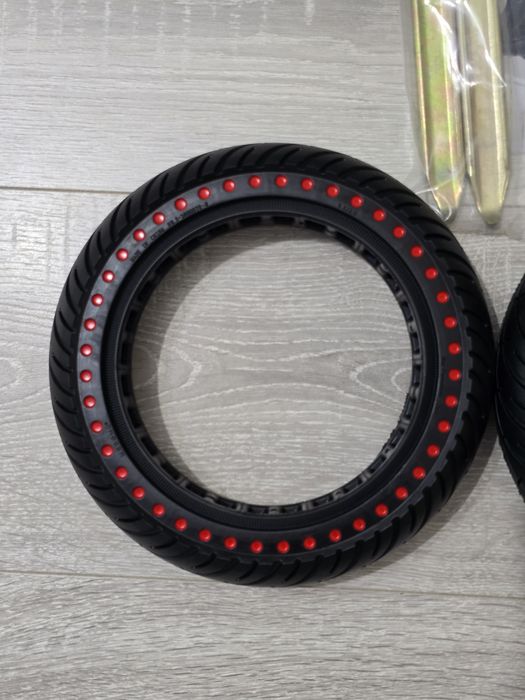 Anvelope solide 8.5x2 inch pentru trotinetă electrică – 2 bucăți