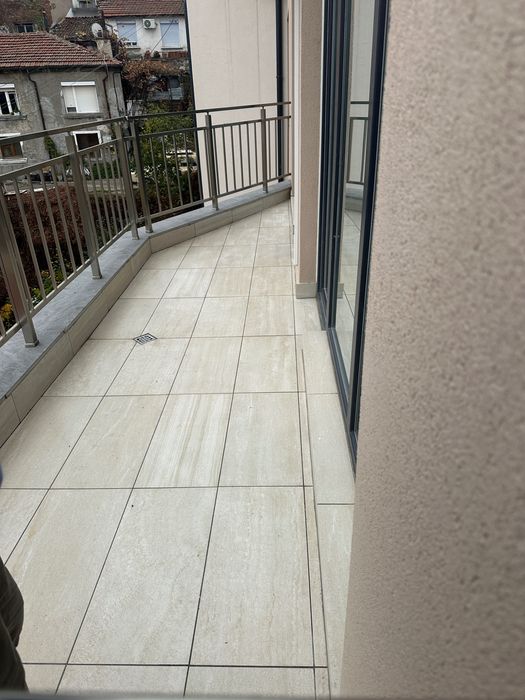 Дава се под наем Двустаен апартамент в Пловдив, Център - 52 кв.м за 473.79 € - Снимка #2