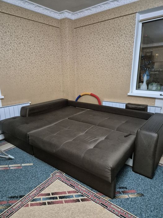 Продам угловой диван