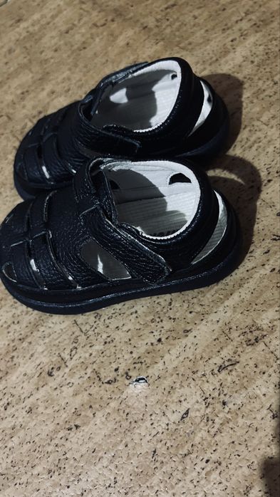 Детский аяқ киім сатылады