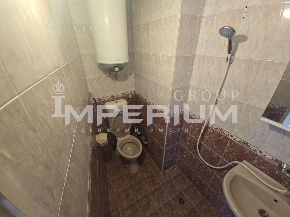 Дава се под наем Едностаен апартамент в Варна, Център - 40 кв.м за 357 € - Снимка #7