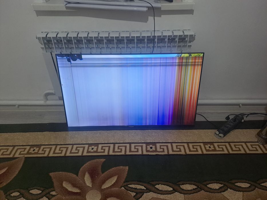 Смарт тв на запчасти..