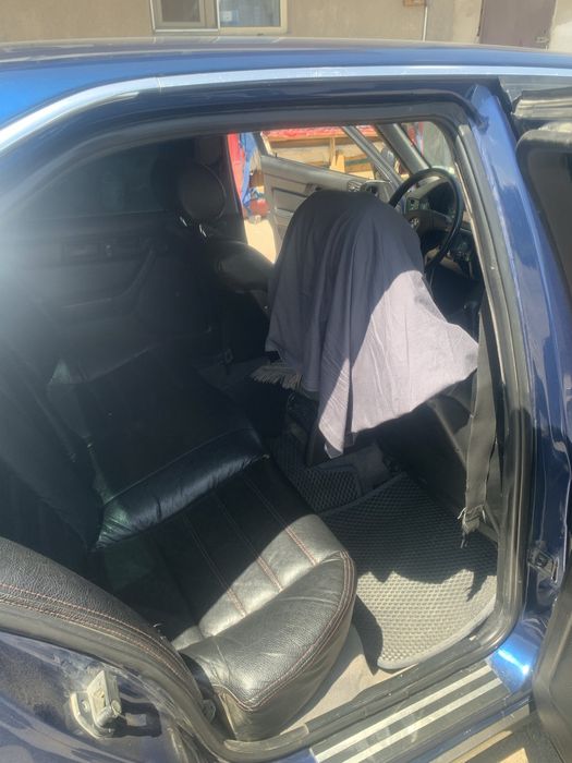 BMW 525I 1991 года продам