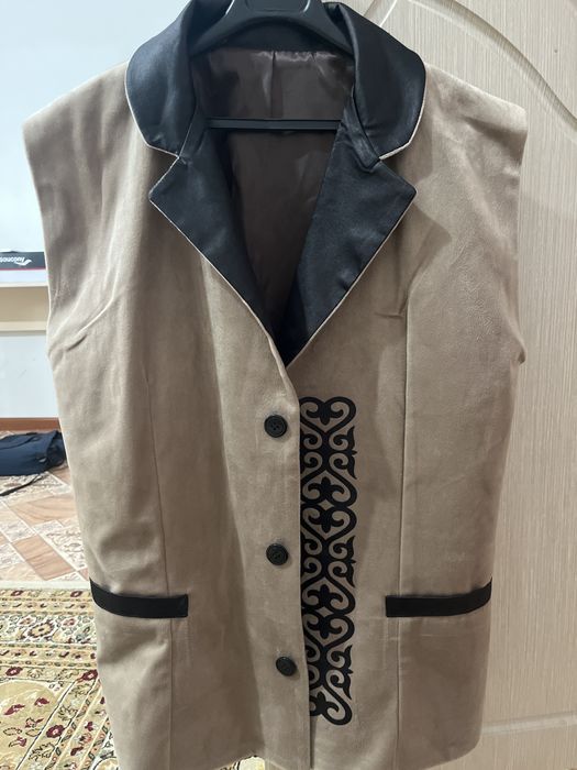 Жакет праздничный