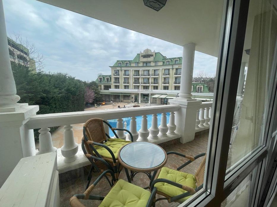 Двустаен апартамент, под наем, Св.Св. Константин и Елена