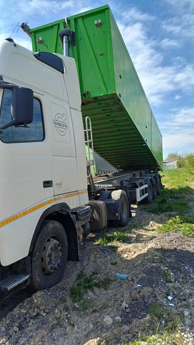 Volvo FH 440, an 2007, Euro 5, AC. Semiremroca Trailis an 2012 basculabila 52 mc