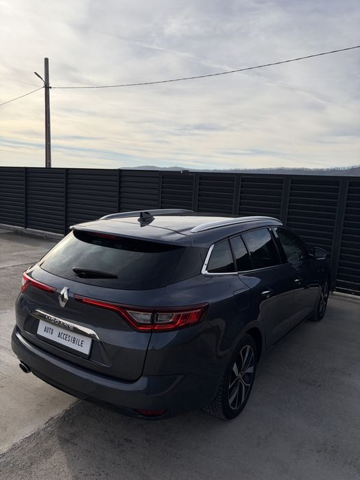 Renaul Megane Bose 2019