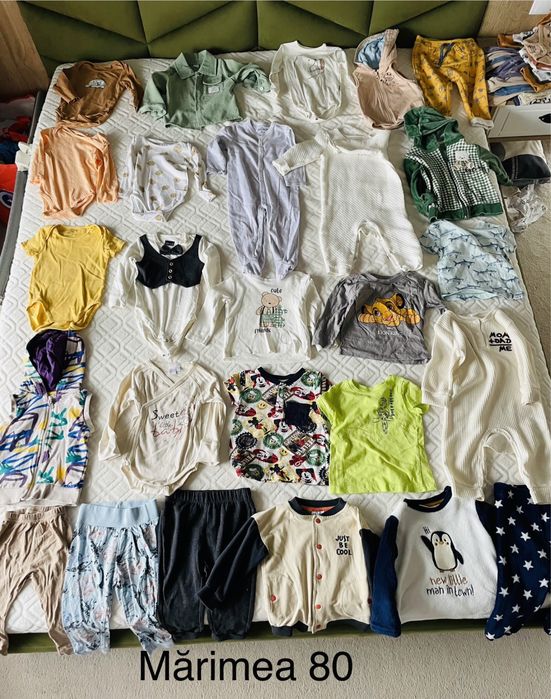 Vand 26 haine baietel marimea 80, 5 lei buc