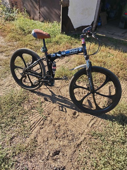 Велосипед BMW, складной.