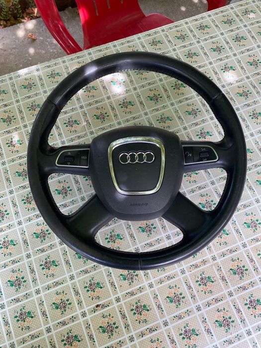 Vand volan complet Audi A4 B8