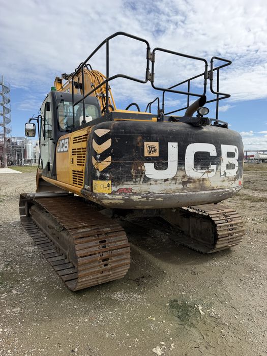 Excavator JCB220