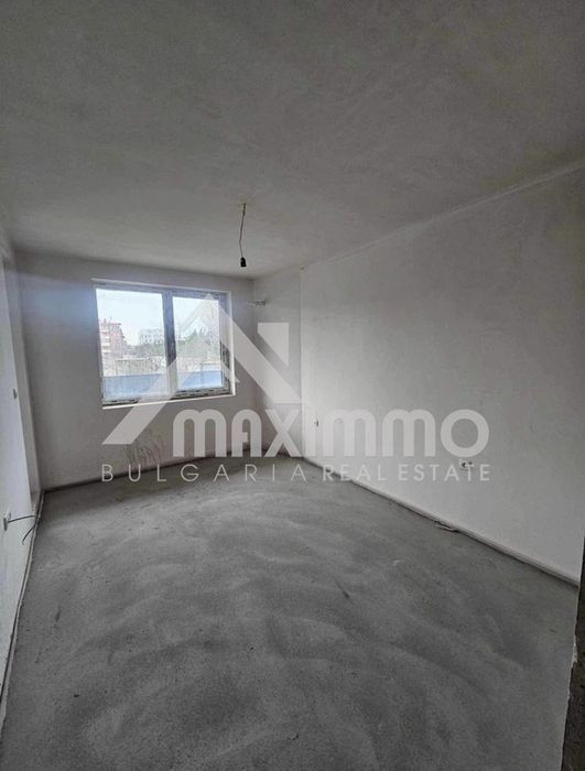 Продава се Двустаен апартамент в Варна, Възраждане 1 - 66 кв.м за 1902 €/кв.м - Снимка #6